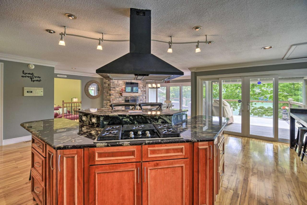 Inviting Family Abode With Dock On Norris Lake! Caryville Exterior photo