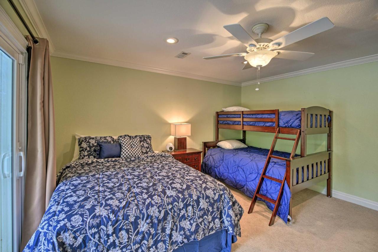 Inviting Family Abode With Dock On Norris Lake! Caryville Exterior photo